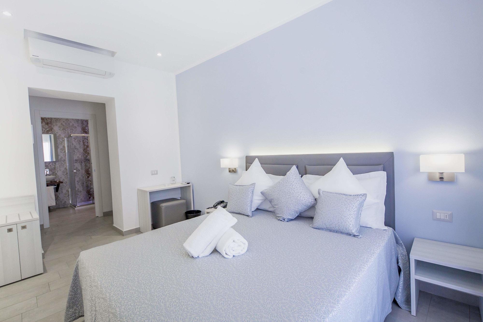 Ossuna Bay Hotel Boutique Cefalu Bagian luar foto